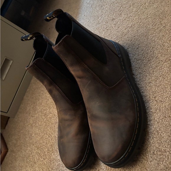 Doc Martens boots brown size 11 mens - Picture 6 of 8